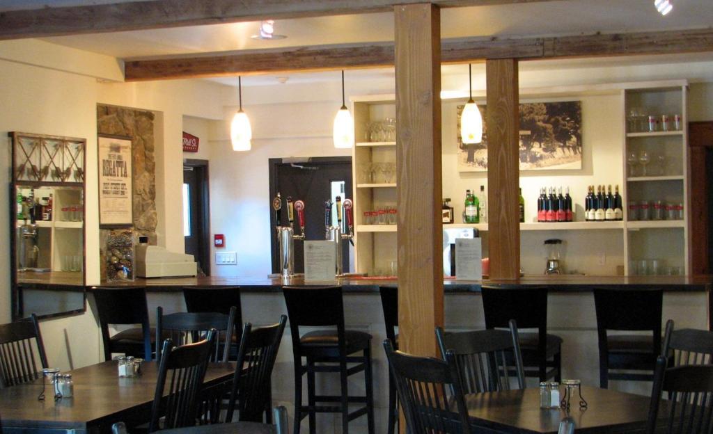 Pine Lodge Muskoka Huntsville Esterno foto