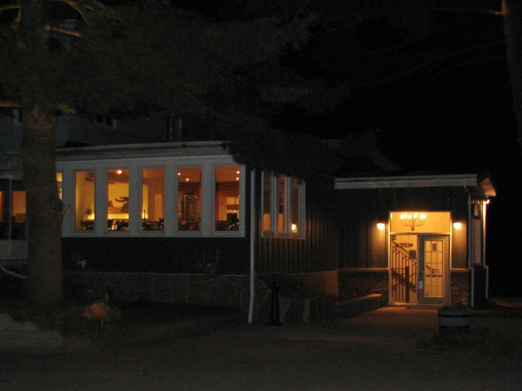 Pine Lodge Muskoka Huntsville Esterno foto
