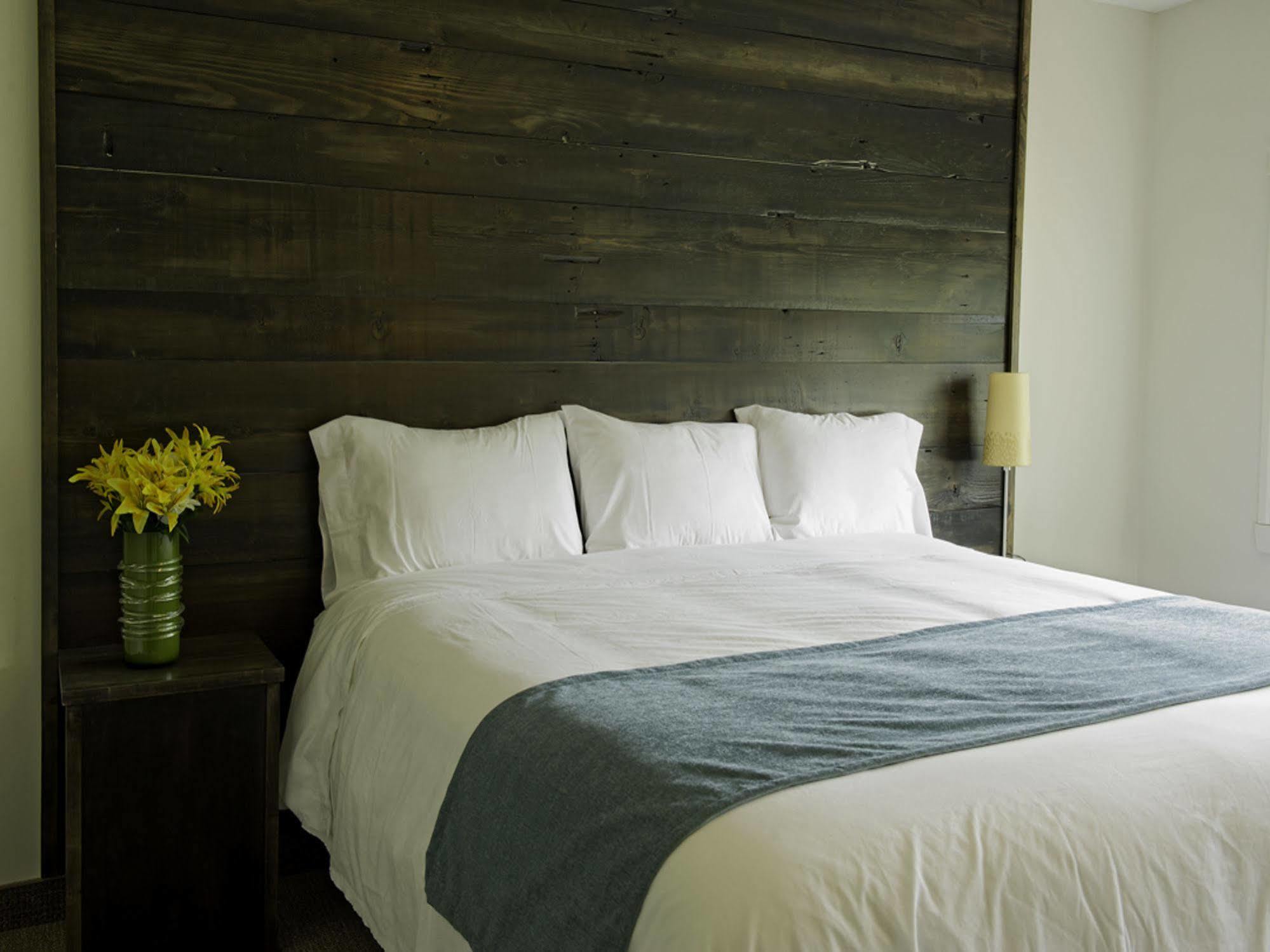 Pine Lodge Muskoka Huntsville Esterno foto